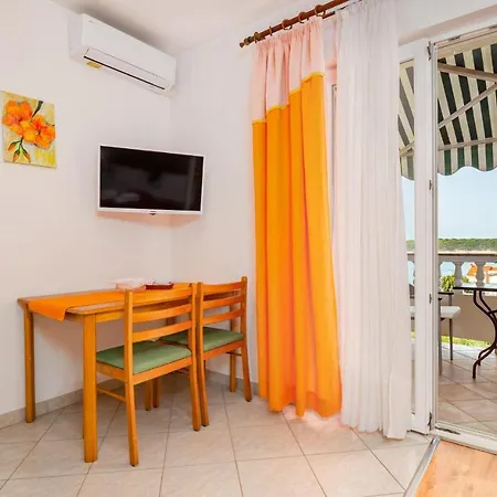 Appartamento Cozy In With Wifi
